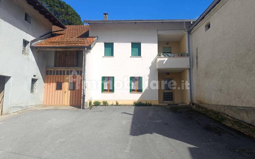 Terratetto plurifamiliare frazione Campedei 45, Campedei, Borgo Valbelluna — foto 11 di 27