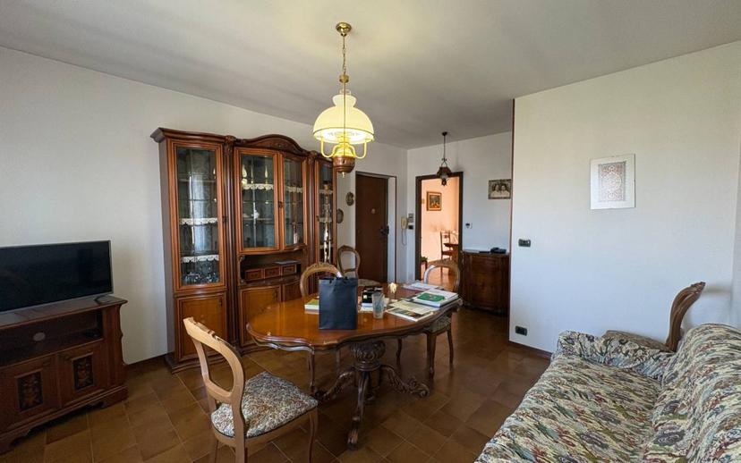 Quadrilocale via Felice Chiò 38, Centro, Crescentino — foto 10 di 16