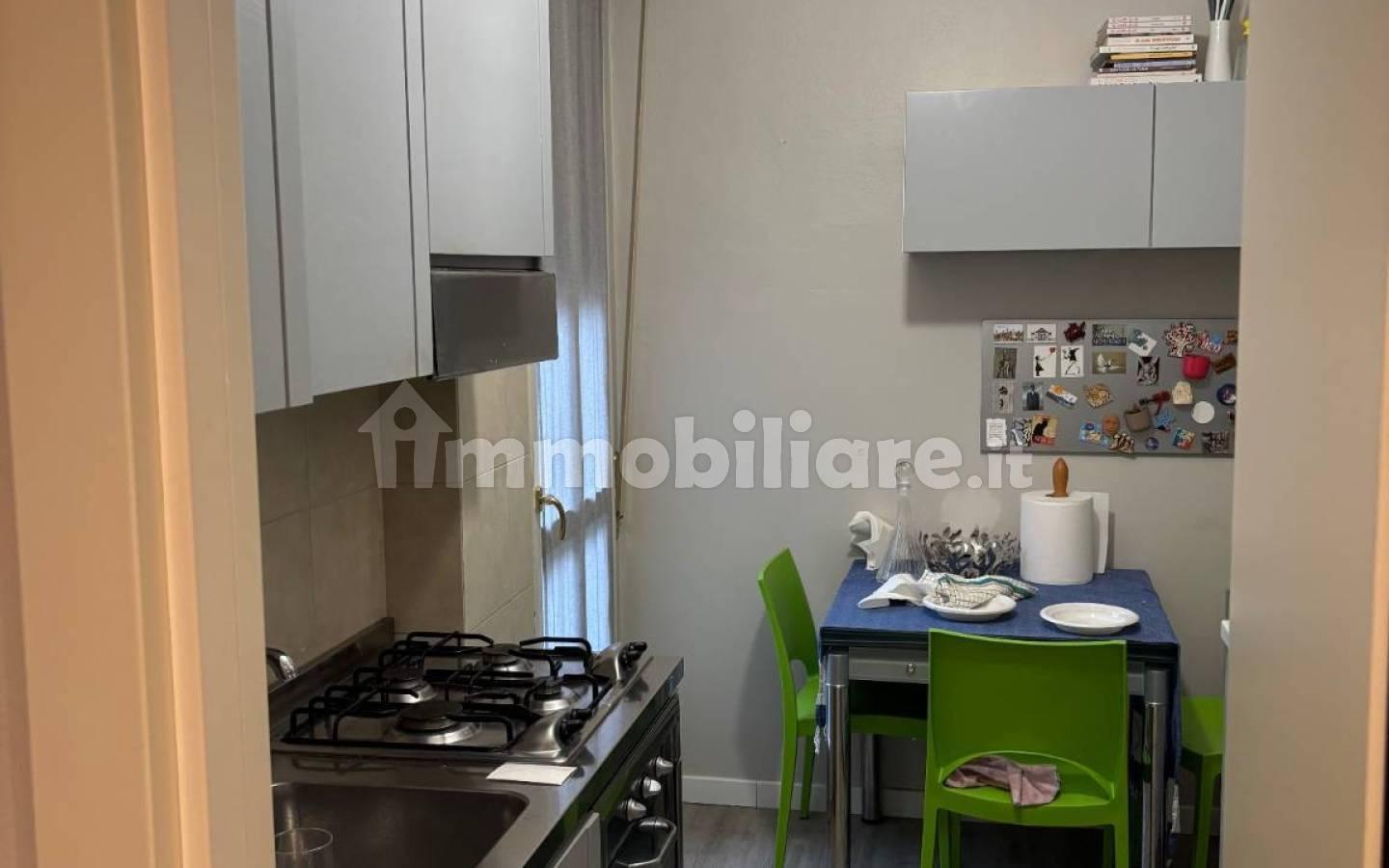 Trilocale via Silvio Pellico, Centro, Triuggio