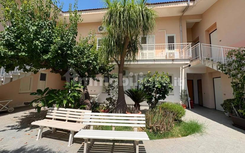 Quadrilocale via Vincenzo Bellini 44, Terme Vigliatore — foto 10 di 27