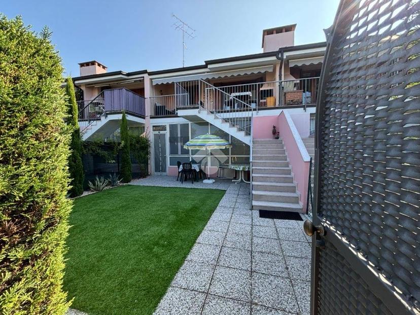 Quadrilocale via dei Vigneti 207, Lazise — foto 2 di 30