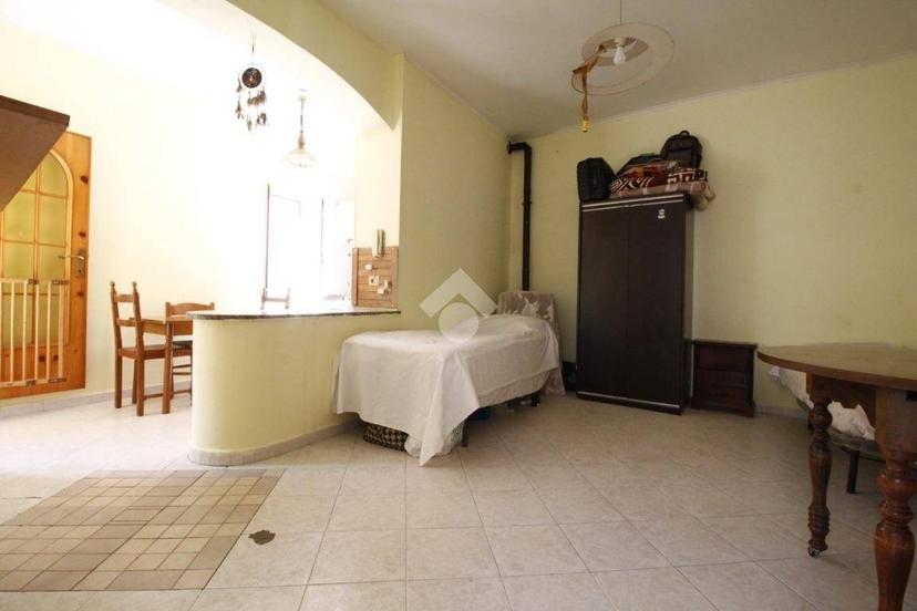 Trilocale corso giacomo matteotti 75, Centro, Canino — foto 24 di 41