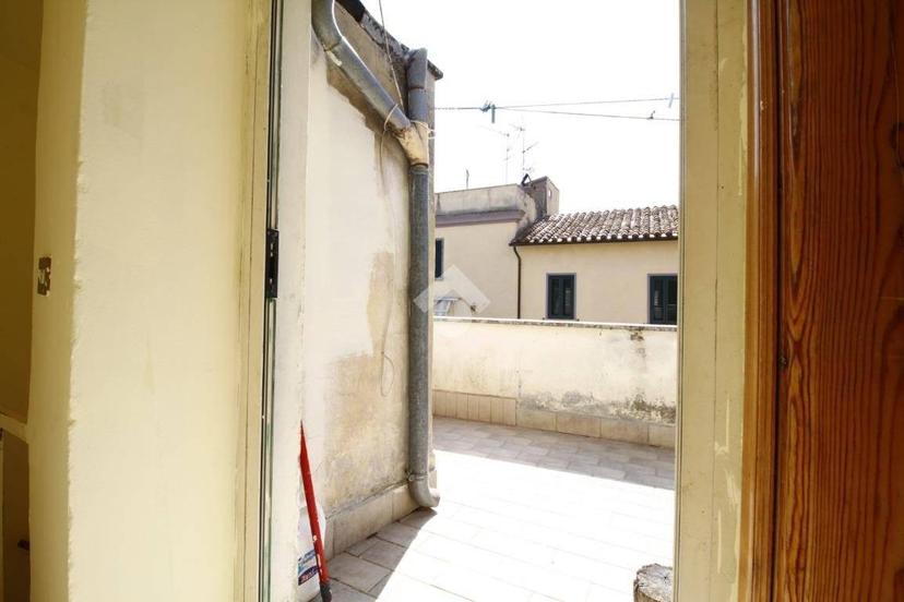 Trilocale corso giacomo matteotti 75, Centro, Canino — foto 31 di 41