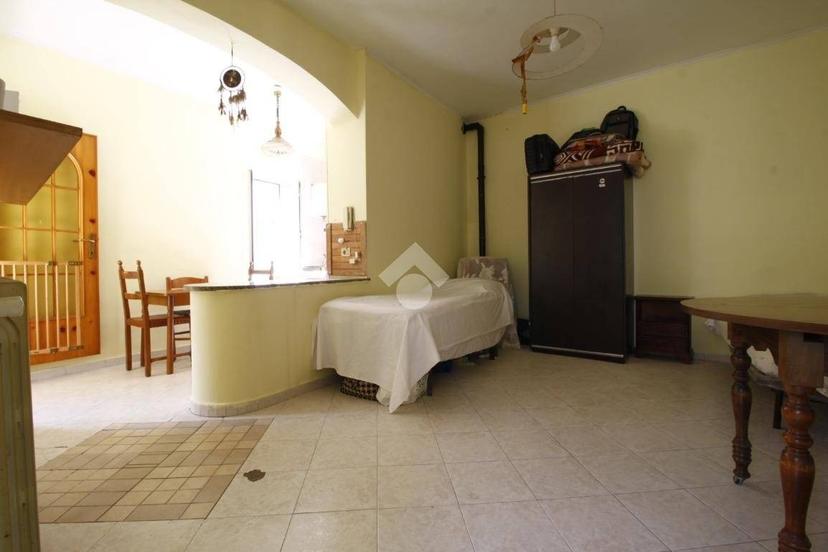 Trilocale corso giacomo matteotti 75, Centro, Canino — foto 13 di 41
