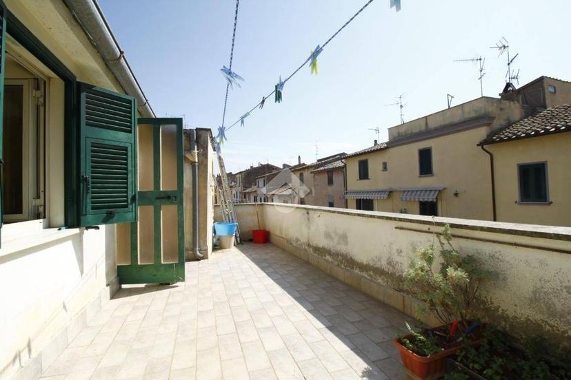 Trilocale corso giacomo matteotti 75, Centro, Canino — foto 5 di 41