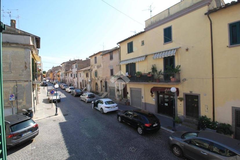 Trilocale corso giacomo matteotti 75, Centro, Canino — foto 38 di 41