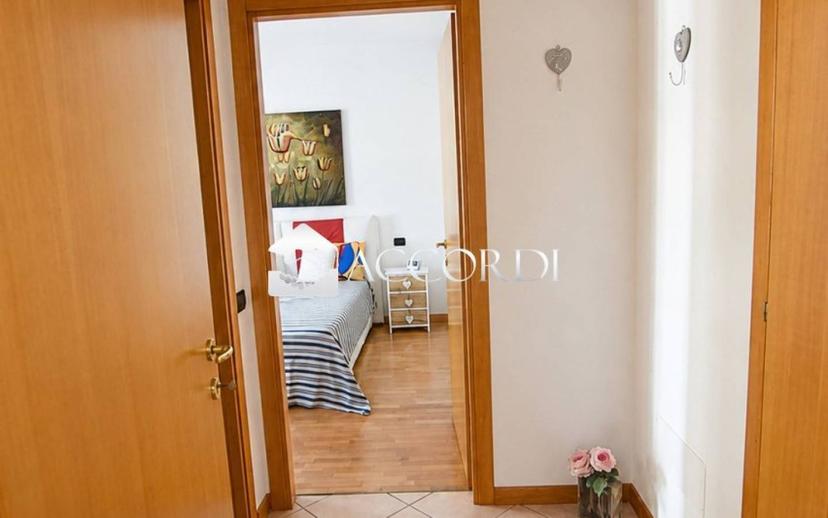 Bilocale ottimo stato, secondo piano, Centro, Maser — foto 12 di 12
