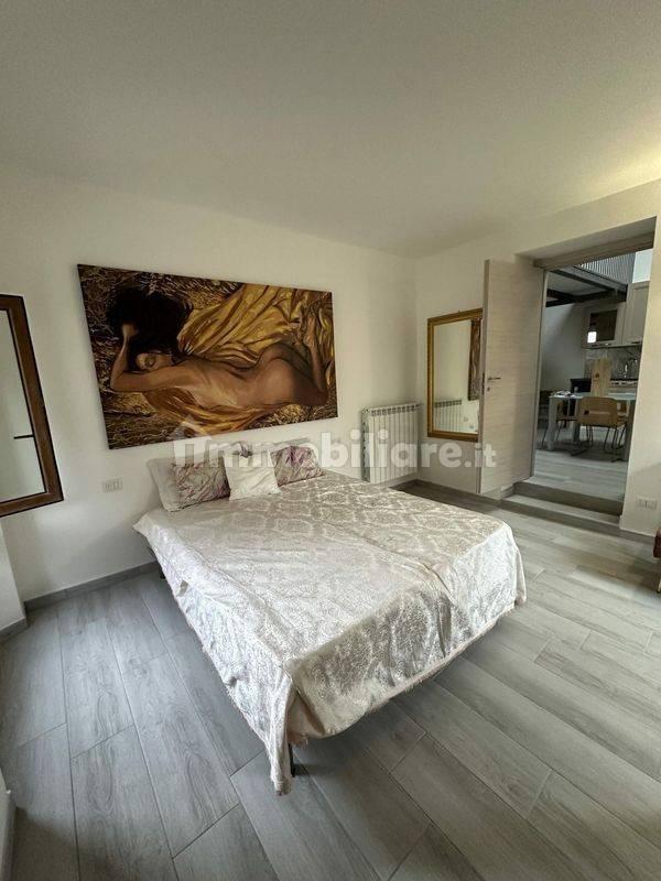 Bilocale via Camillo Benso di Cavour 5, Albavilla — foto 7 di 9