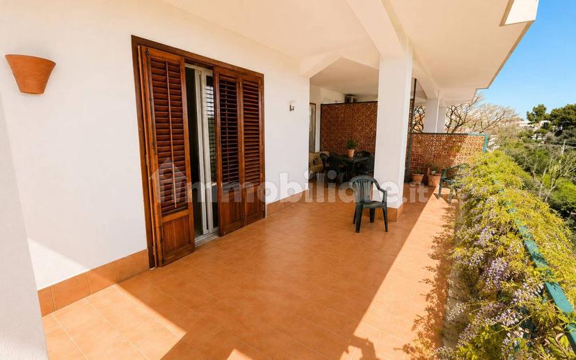 Villa plurifamiliare via Niso 12, Mondello - Valdesi, Palermo — foto 3 di 7