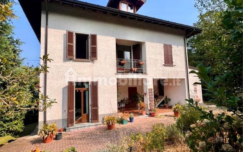 Terratetto unifamiliare Cavour , 34, Centro, Leggiuno — foto 36 di 51