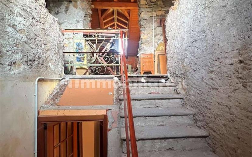 Terratetto unifamiliare Cavour , 34, Centro, Leggiuno — foto 3 di 51