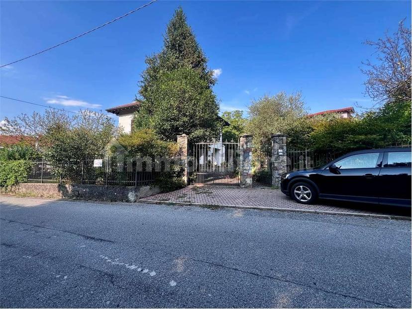 Terratetto unifamiliare Cavour , 34, Centro, Leggiuno — foto 28 di 51