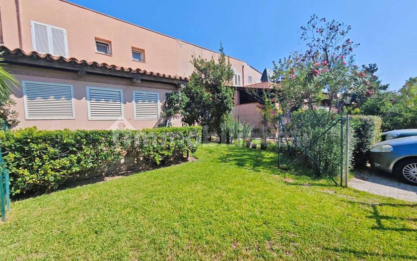 Villa a schiera piazzetta Giulio Minoletti, Tonnarella, Furnari — foto 12 di 29