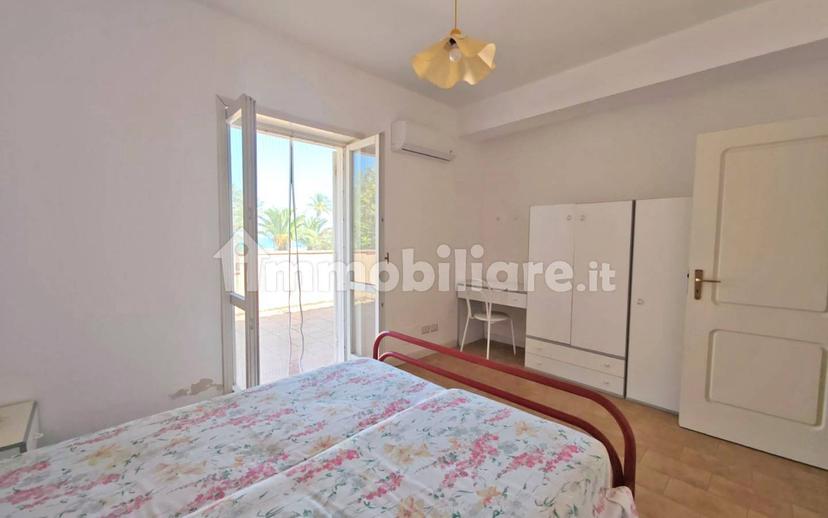 Villa a schiera piazzetta Giulio Minoletti, Tonnarella, Furnari — foto 11 di 29