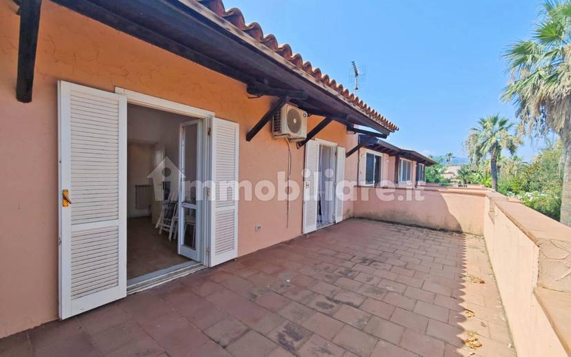 Villa a schiera piazzetta Giulio Minoletti, Tonnarella, Furnari — foto 24 di 29