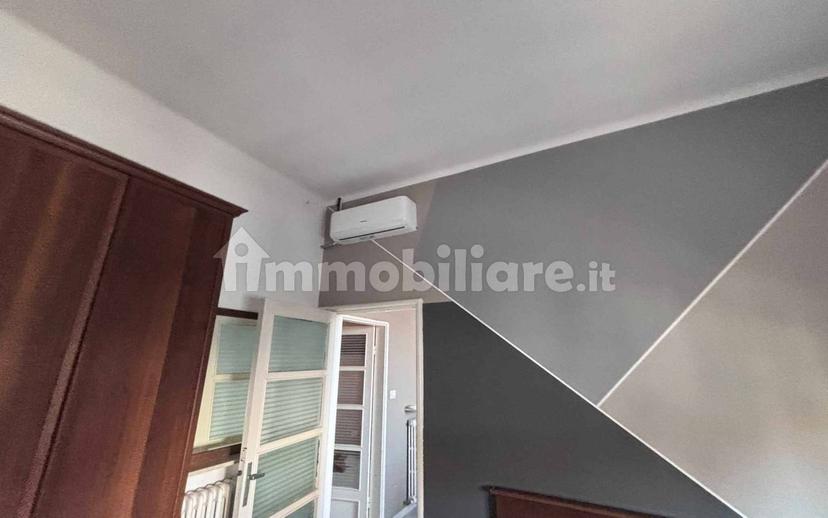 Villa unifamiliare via Giovanni Pascoli, Cimitero, Mondetti, Vigevano — foto 2 di 7