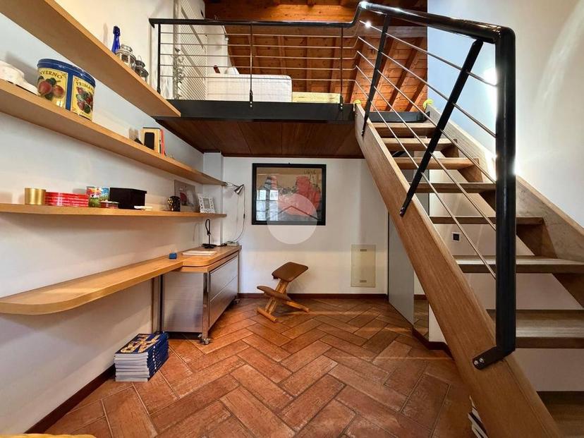 Terratetto plurifamiliare Str. Nuova 26, Centro Storico, Parma — foto 2 di 39