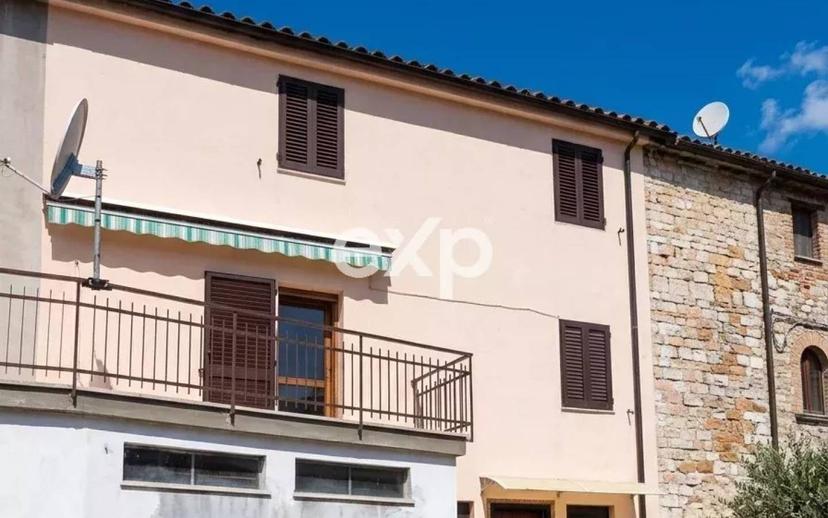 Terratetto unifamiliare frazione Cartoceto, Pergola — foto 11 di 20