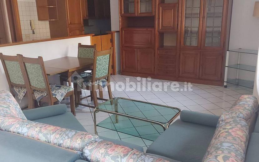 Trilocale via Gorizia 18, Centro, Savignano sul Rubicone — foto 10 di 20