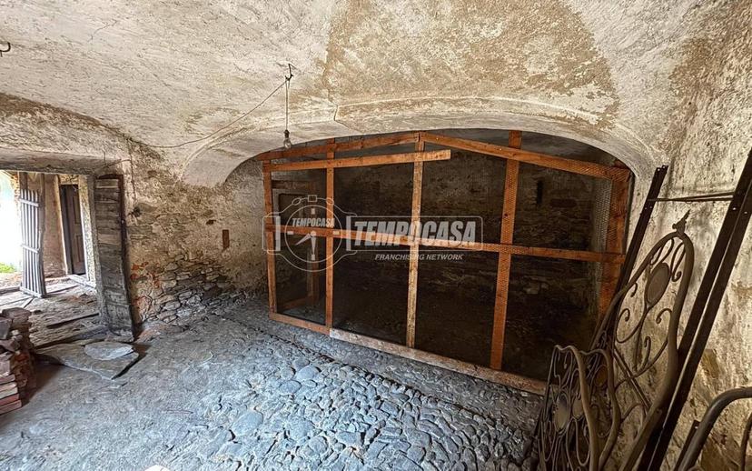 Rustico via Umberto I 5, Centro, Massino Visconti — foto 5 di 18