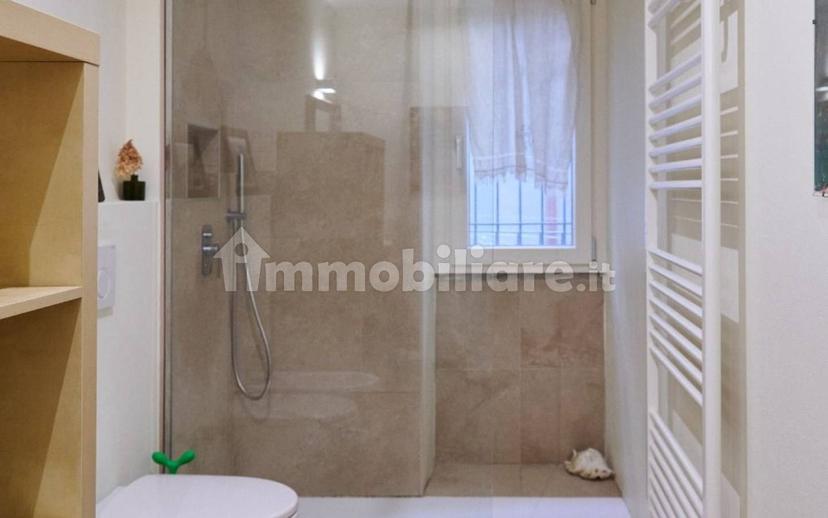 Trilocale via Camillo Benso di Cavour 119, Centro, Arona — foto 18 di 39