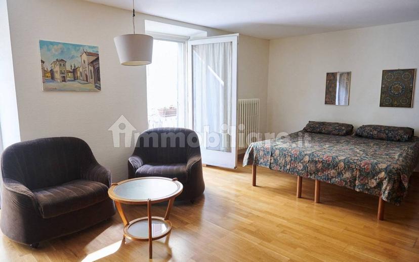 Trilocale via Camillo Benso di Cavour 119, Centro, Arona — foto 16 di 39