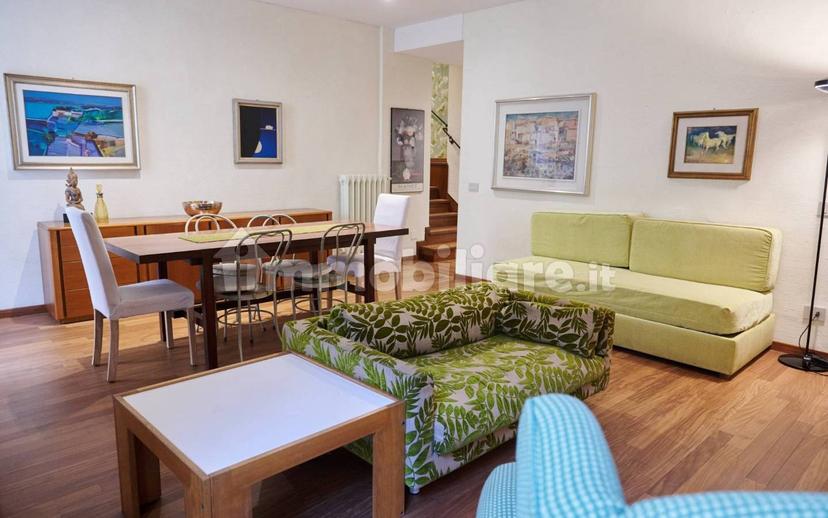 Trilocale via Camillo Benso di Cavour 119, Centro, Arona — foto 10 di 39