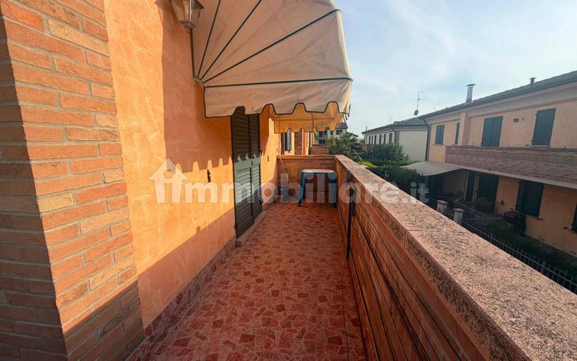 Terratetto unifamiliare via Innocente Arontaldi, Brescello — foto 33 di 40