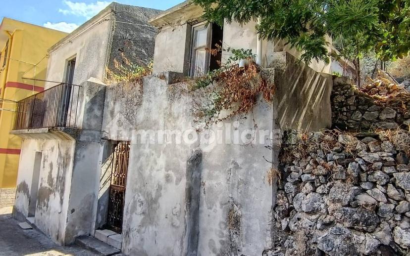 Terratetto unifamiliare via Madre Chiesa 37, Scaletta Superiore, Scaletta Zanclea — foto 3 di 7