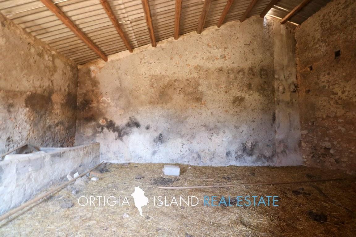 Rustico Contrada Scala Bagni, Canicattini Bagni