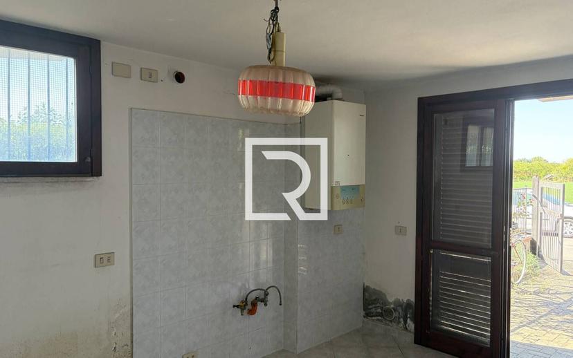 Bilocale via Enrico Forlanini, Centro, Savignano sul Rubicone — foto 2 di 9