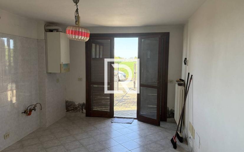 Bilocale via Enrico Forlanini, Centro, Savignano sul Rubicone — foto 3 di 9