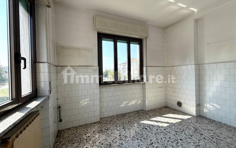 Appartamento primo piano, Centro, Villa d'Adda — foto 17 di 26