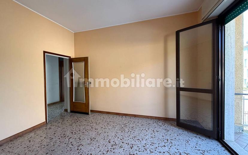 Appartamento primo piano, Centro, Villa d'Adda — foto 10 di 26