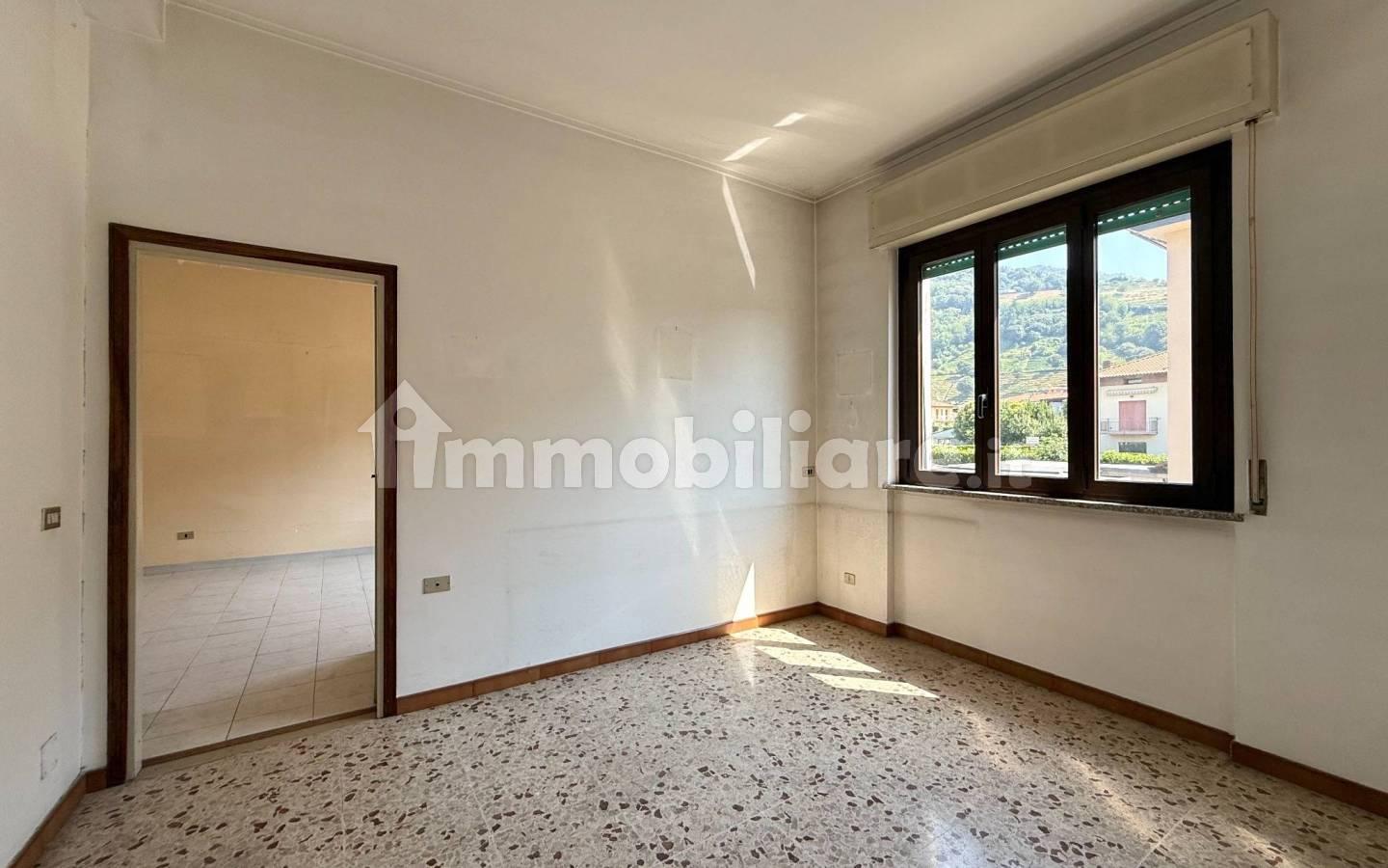 Appartamento primo piano, Centro, Villa d'Adda