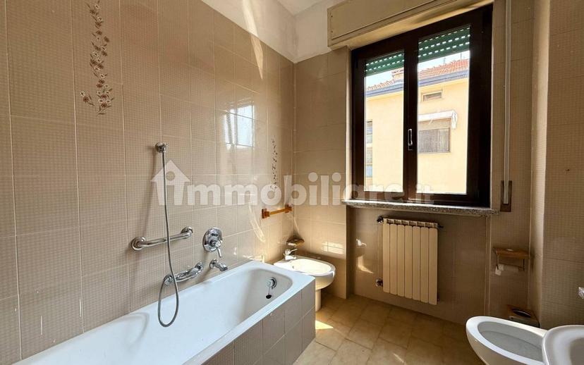 Appartamento primo piano, Centro, Villa d'Adda — foto 13 di 26