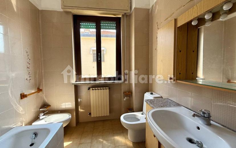 Appartamento primo piano, Centro, Villa d'Adda — foto 5 di 26