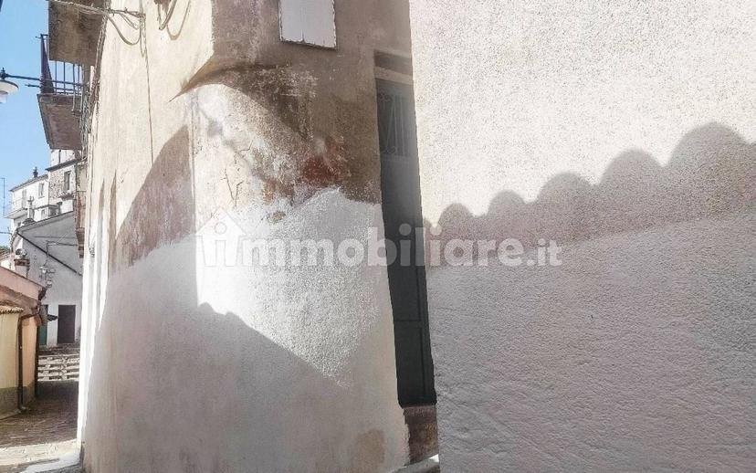 Appartamento via Trento 8, Centro, Castelsaraceno