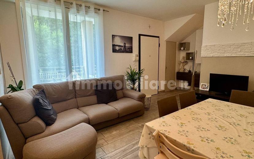 Quadrilocale ottimo stato, su più livelli, Poggio Torriana — foto 3 di 35