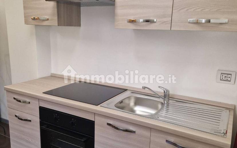 Bilocale via Simone del Pozzo 1, Centro, Vigevano — foto 2 di 11