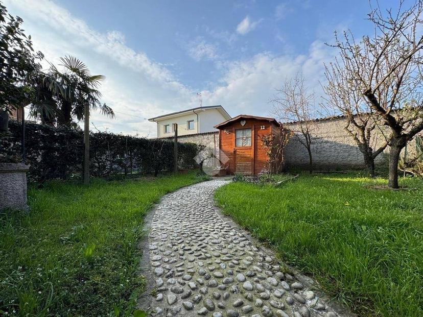 Trilocale via Caduti di nassiriya 23, Vailate — foto 15 di 26