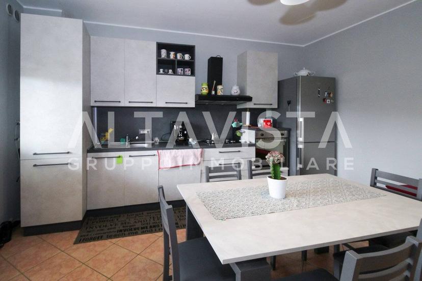 Trilocale via Giosuè Carducci, Centro, Calvagese della Riviera — foto 11 di 34