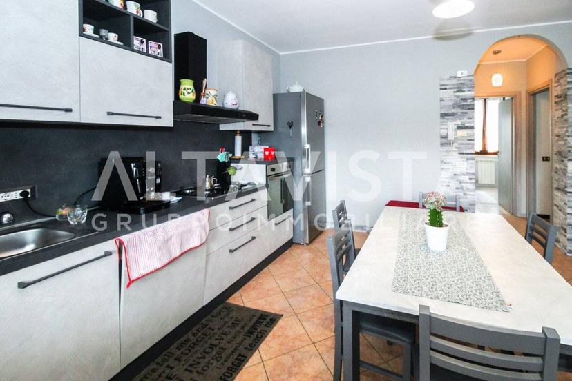 Trilocale via Giosuè Carducci, Centro, Calvagese della Riviera — foto 18 di 34