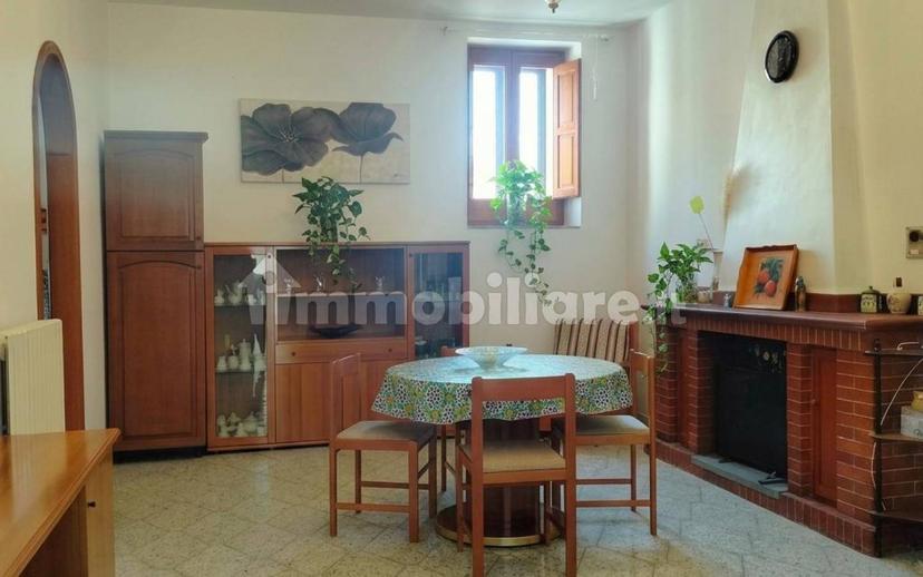 Appartamento via Trento 8, Centro, Castelsaraceno — foto 19 di 20
