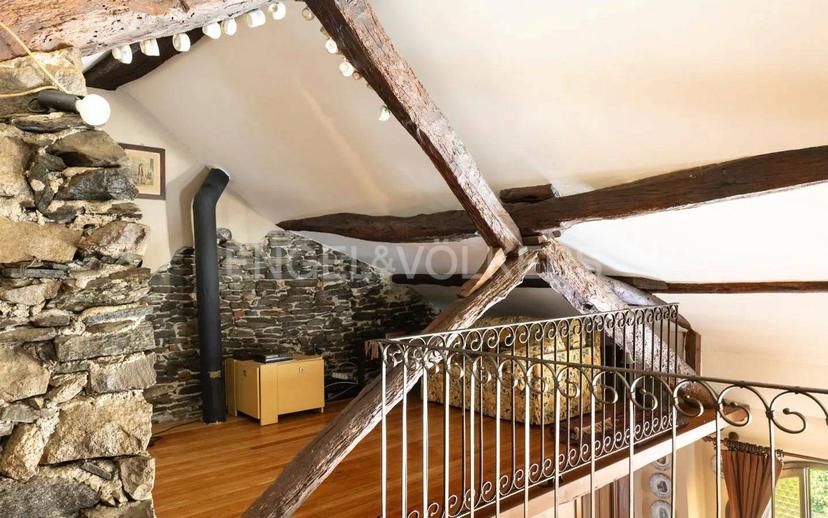 Attico via Caire Albertoletti 5, Centro, Orta San Giulio — foto 8 di 19