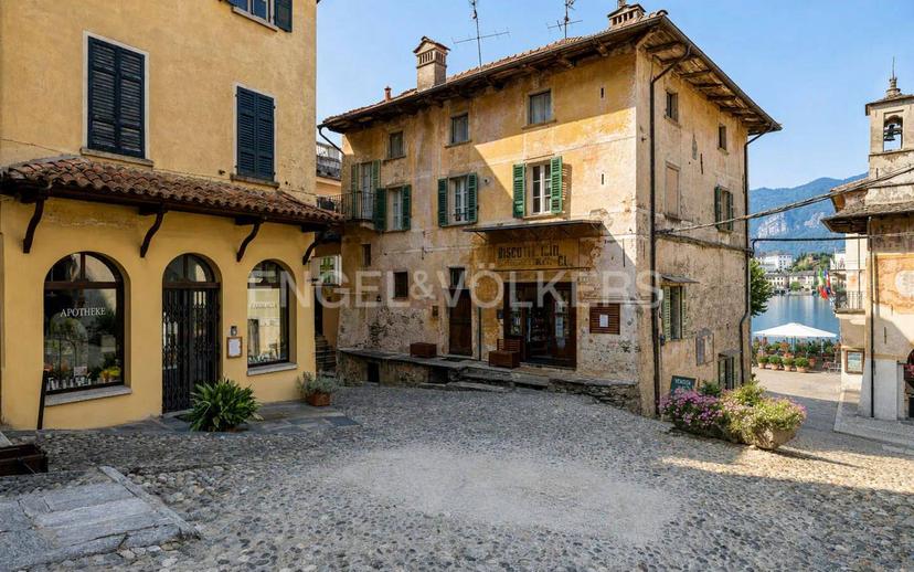 Attico via Caire Albertoletti 5, Centro, Orta San Giulio — foto 10 di 19