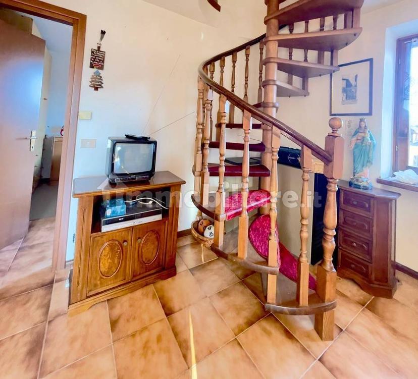 Appartamento via Monte Celado, Centro, Castello Tesino — foto 2 di 13