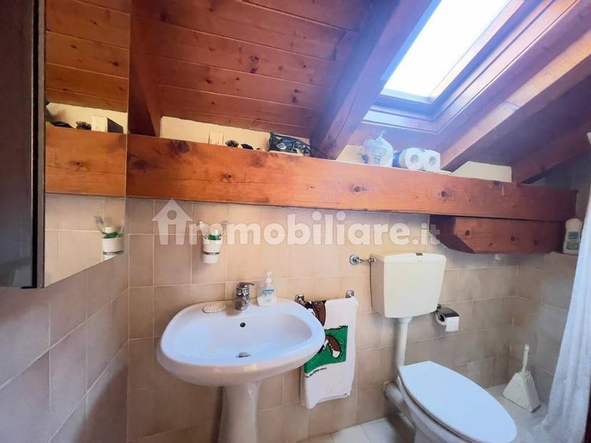 Appartamento via Monte Celado, Centro, Castello Tesino — foto 10 di 13