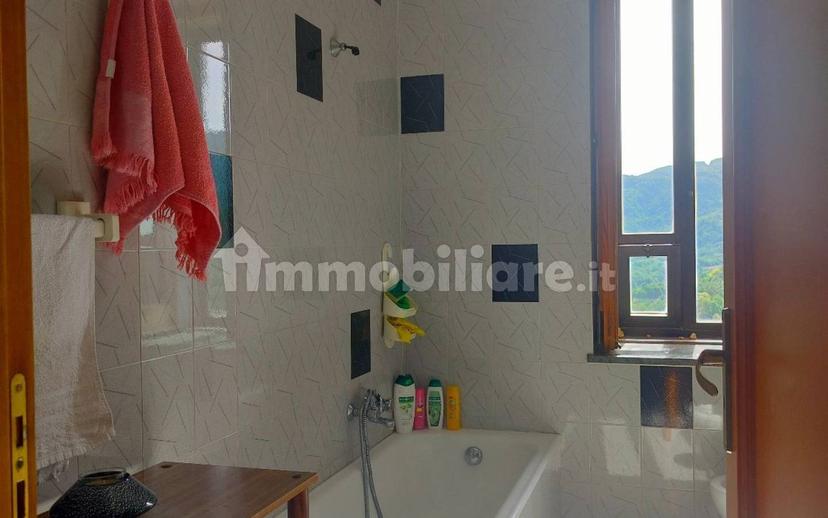 Appartamento via Trento 8, Centro, Castelsaraceno — foto 12 di 20