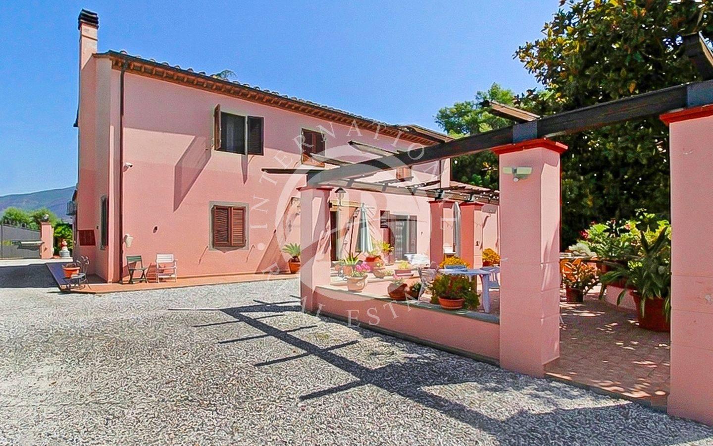 Villa unifamiliare, buono stato, 509 m², Colignola, Campo, San Giuliano Terme